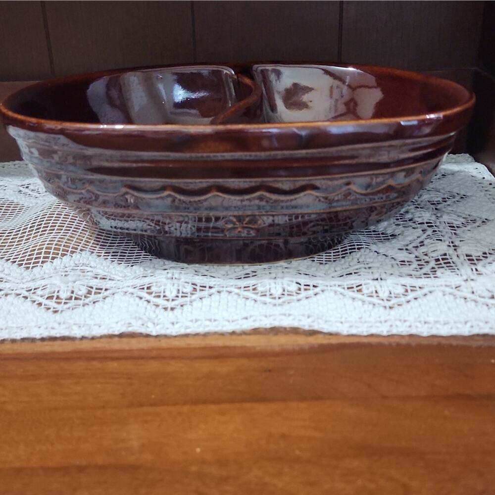 Mar-Crest Divided Stoneware Bowl